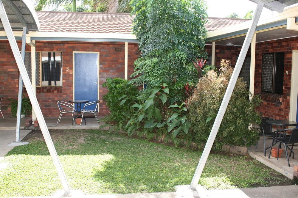 Billabong Lodge Motel Townsville Exterior photo